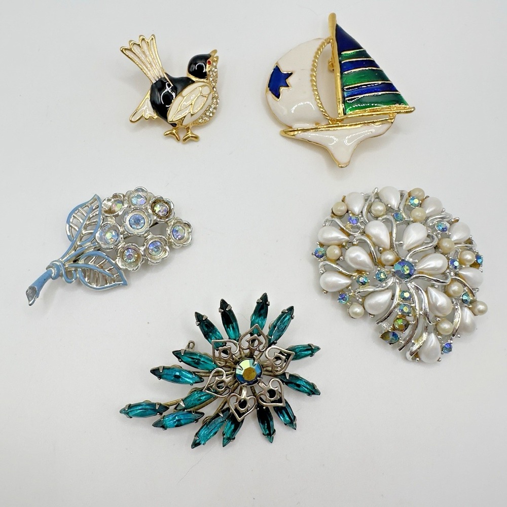 Vintage Brooch Lot 5 Rhinestone Enamel Faux Pearl Sailboat Flower Starburst Pins